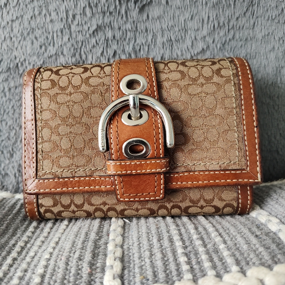 Coach wallet